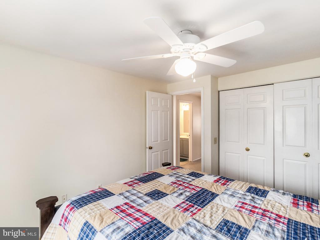 6008 Powell's Landing Road Burke, VA 22015 - Photo 15 of 34 Gallery Image 15