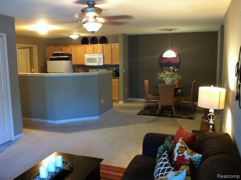 4082 Hampton Ridge Boulevard, Unit 57 Howell, MI 48843 - Photo 21 of 25 IMG_1204.JPG