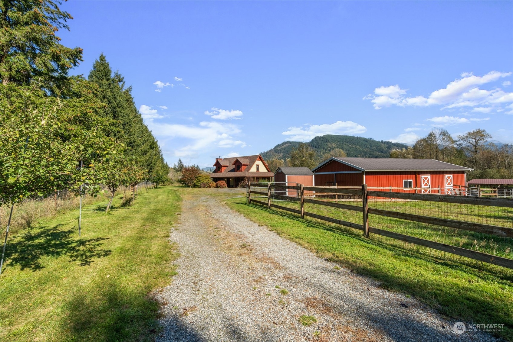 7450 Wheeler Road Maple Falls, WA 98266 - Photo 28 of 40 Gallery Image 28