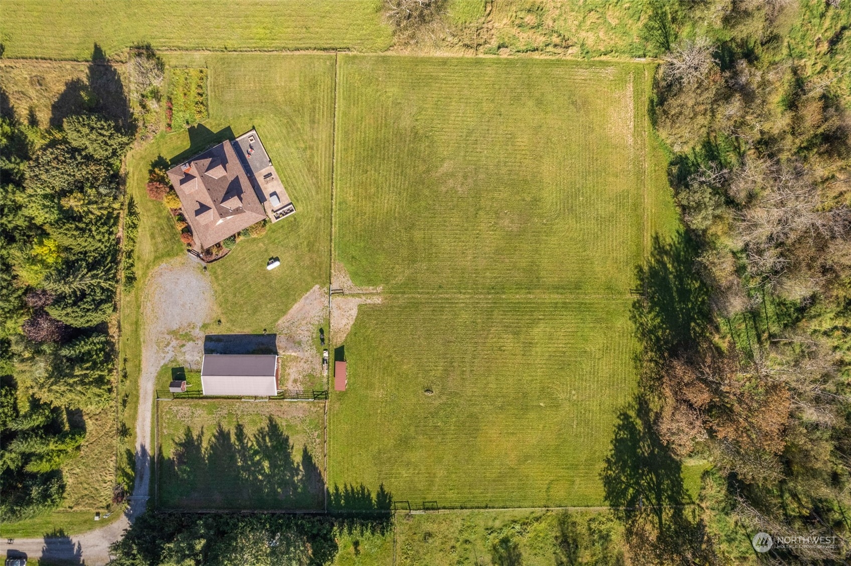 7450 Wheeler Road Maple Falls, WA 98266 - Photo 37 of 40 Gallery Image 37