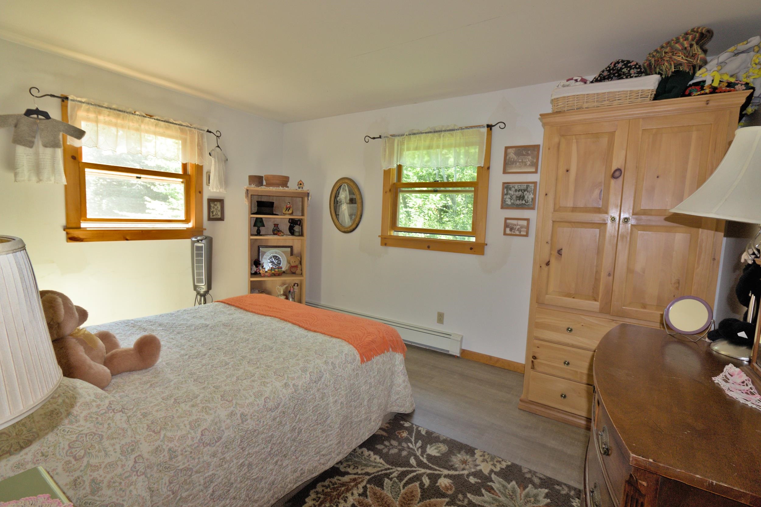 313 Nicholas Way Pownal, VT 05261 - Photo 17 of 40 Gallery Image 17