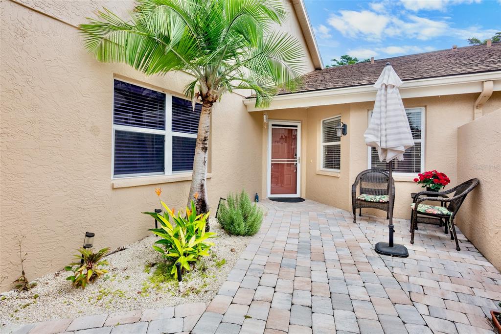 5607 Monte Rosso Road Sarasota, FL 34243 - Photo 4 of 30 Gallery Image 4