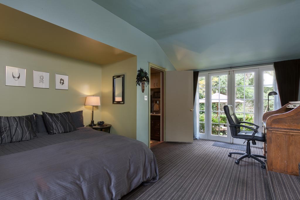GuestHouseBedRoom