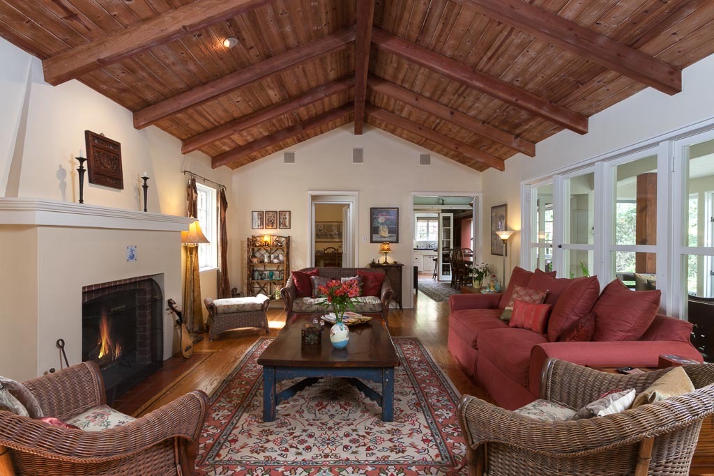 183 Hot Springs Road Santa Barbara, CA 93108 - Photo 9 of 26 LivingRoom