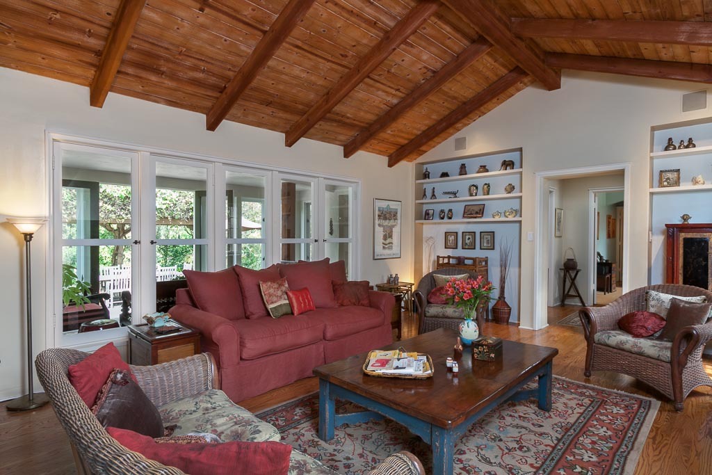 183 Hot Springs Road Santa Barbara, CA 93108 - Photo 10 of 26 LivingRoom2
