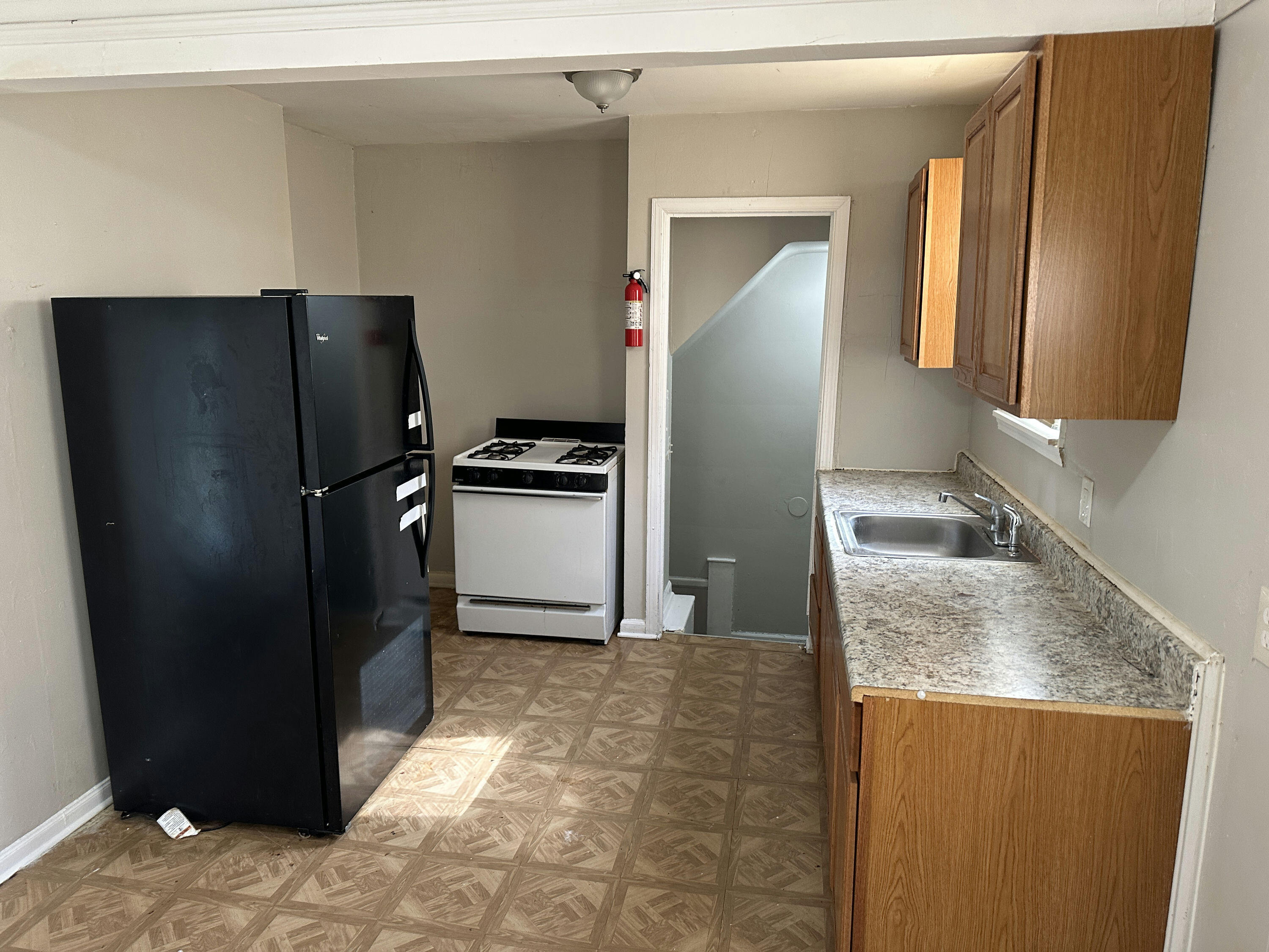 9608 Minock Street Detroit, MI 48228 - Photo 8 of 15 fAUj0NYmdBpcMAZSjKNBtt5_xf2oqGT6ekOg4tDb