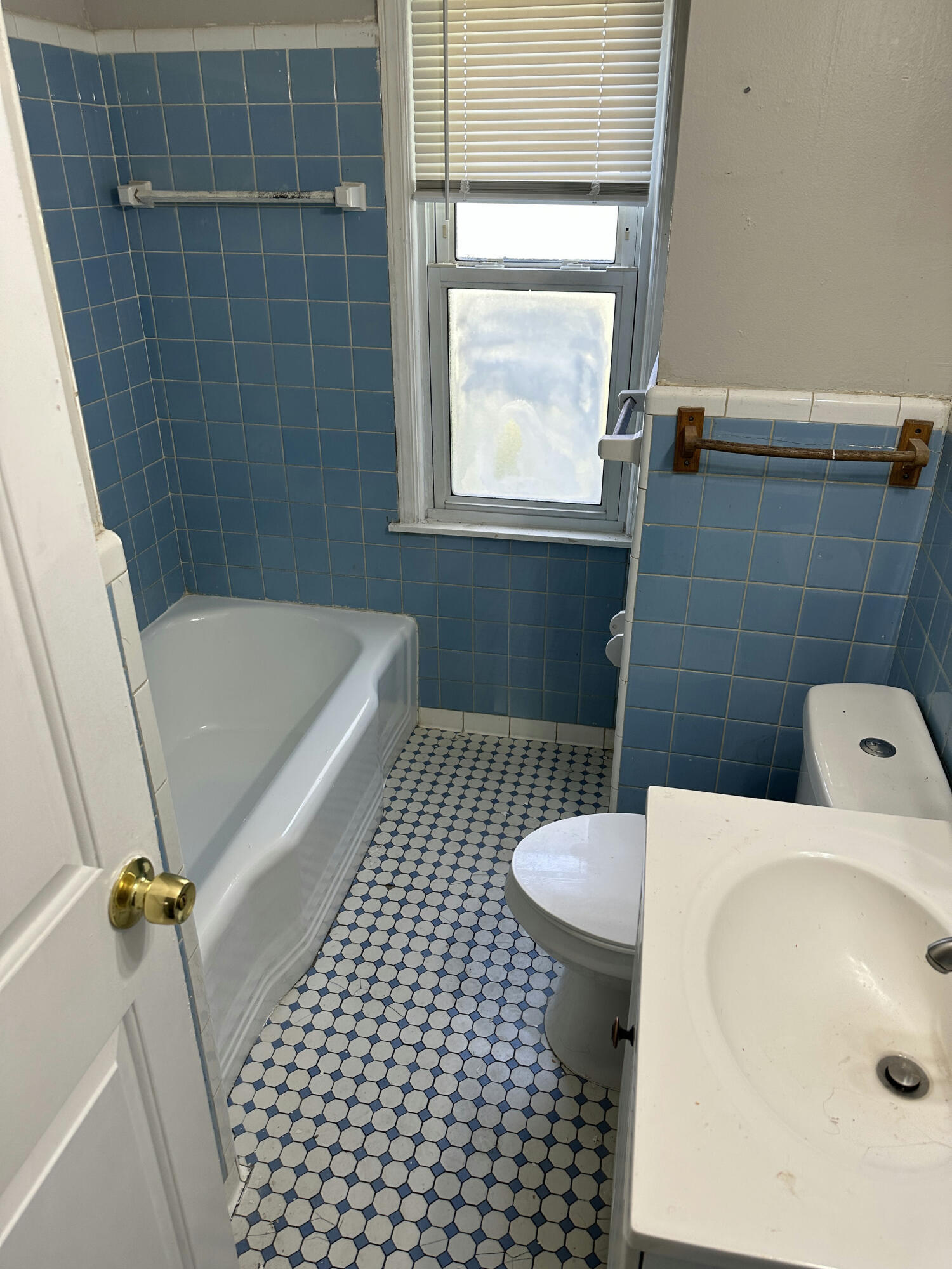 9608 Minock Street Detroit, MI 48228 - Photo 10 of 15 nNJj6V_N_d_Cb_czKm3qjStlngl2d7N5XlJh4GPx