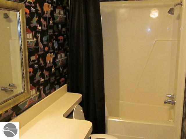 11066 South Lacore Road Empire, MI 49630 - Photo 14 of 17 1777284-15.JPG