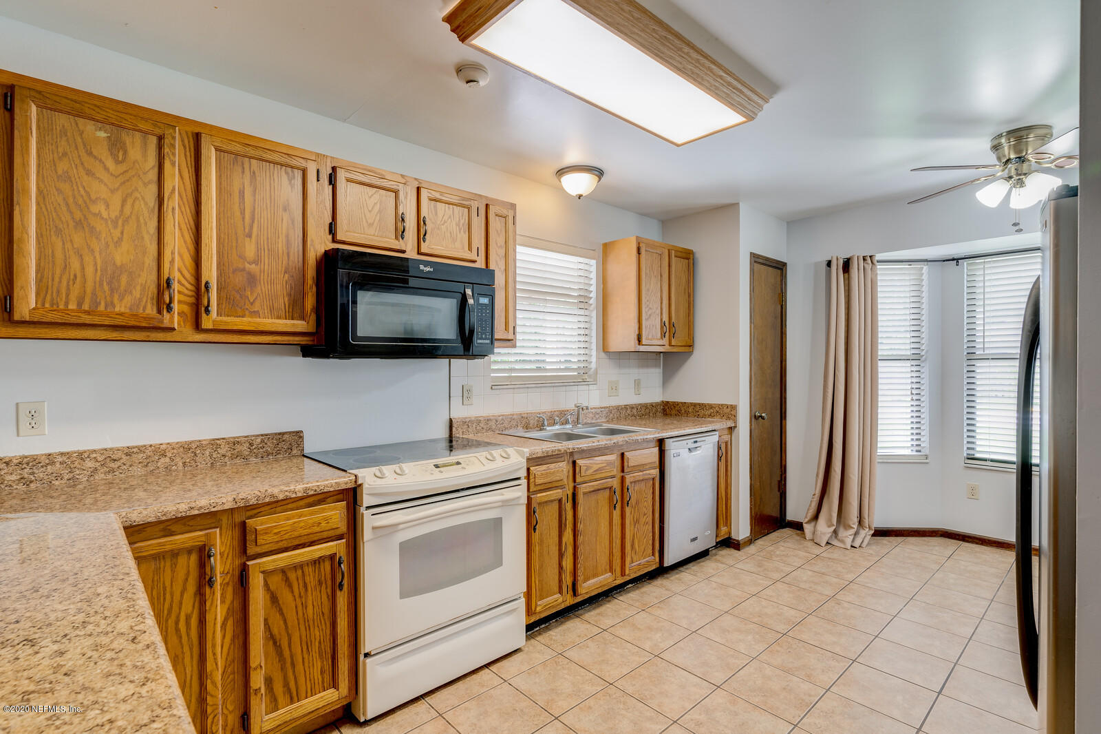 1581 Rusty Rail Road Jacksonville, FL 32225 - Photo 10 of 26 Kitchen