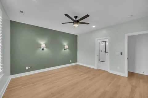 $469,900 | 700 Redwood Circle, Columbia, TN 38401