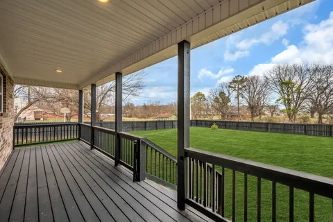 $469,900 | 700 Redwood Circle, Columbia, TN 38401