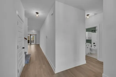 $469,900 | 700 Redwood Circle, Columbia, TN 38401