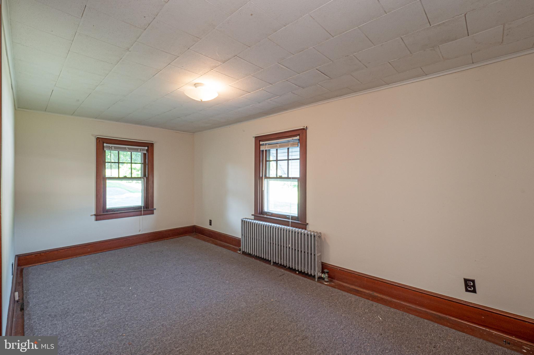 228 Pearl Street Pottstown, PA 19465 - Photo 15 of 43 Bedroom 1