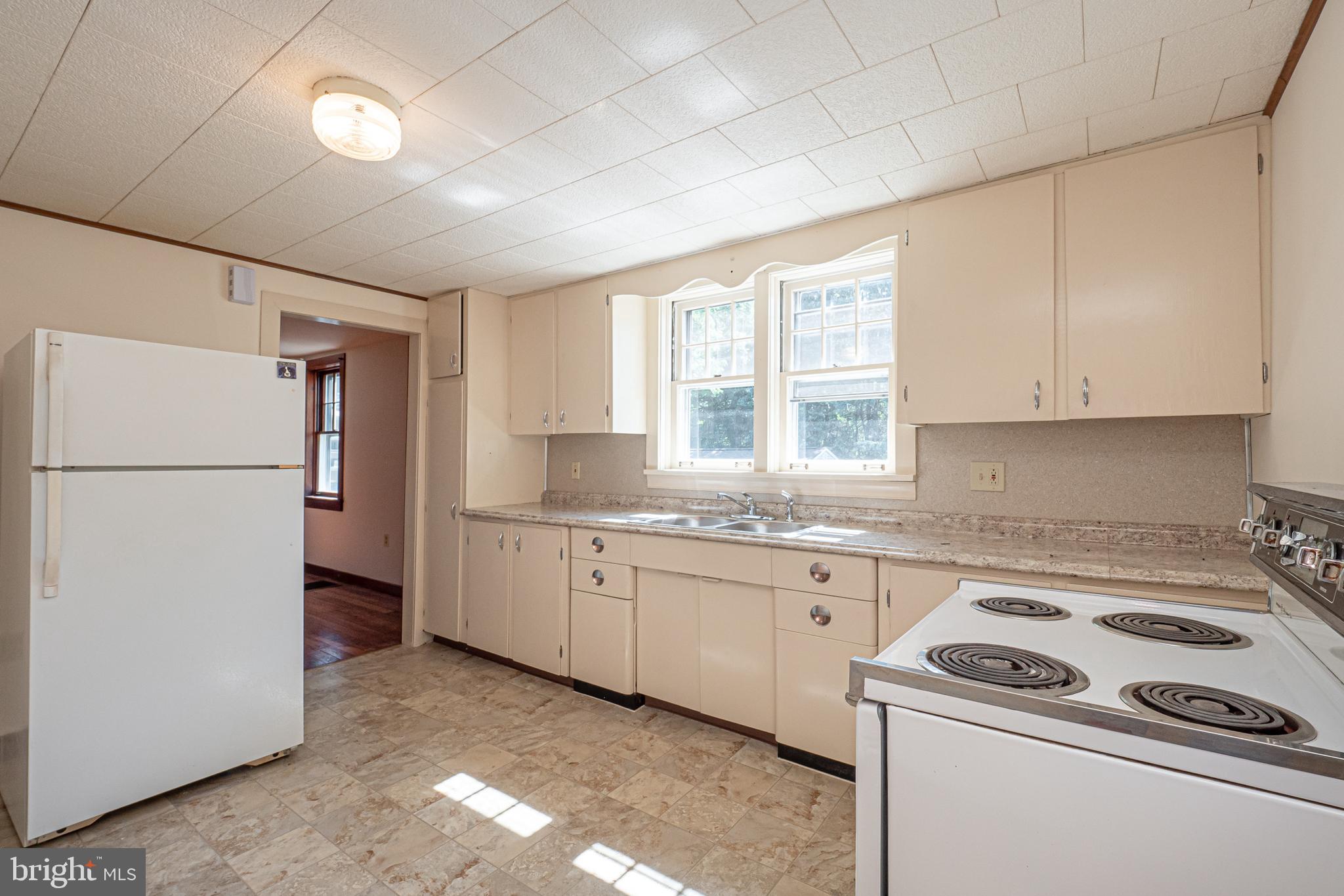 228 Pearl Street Pottstown, PA 19465 - Photo 30 of 43 Gallery Image 30