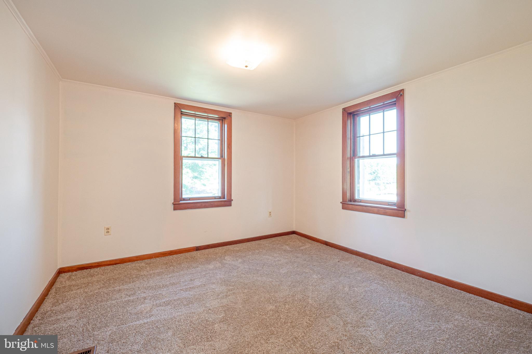 228 Pearl Street Pottstown, PA 19465 - Photo 32 of 43 Bedroom 1
