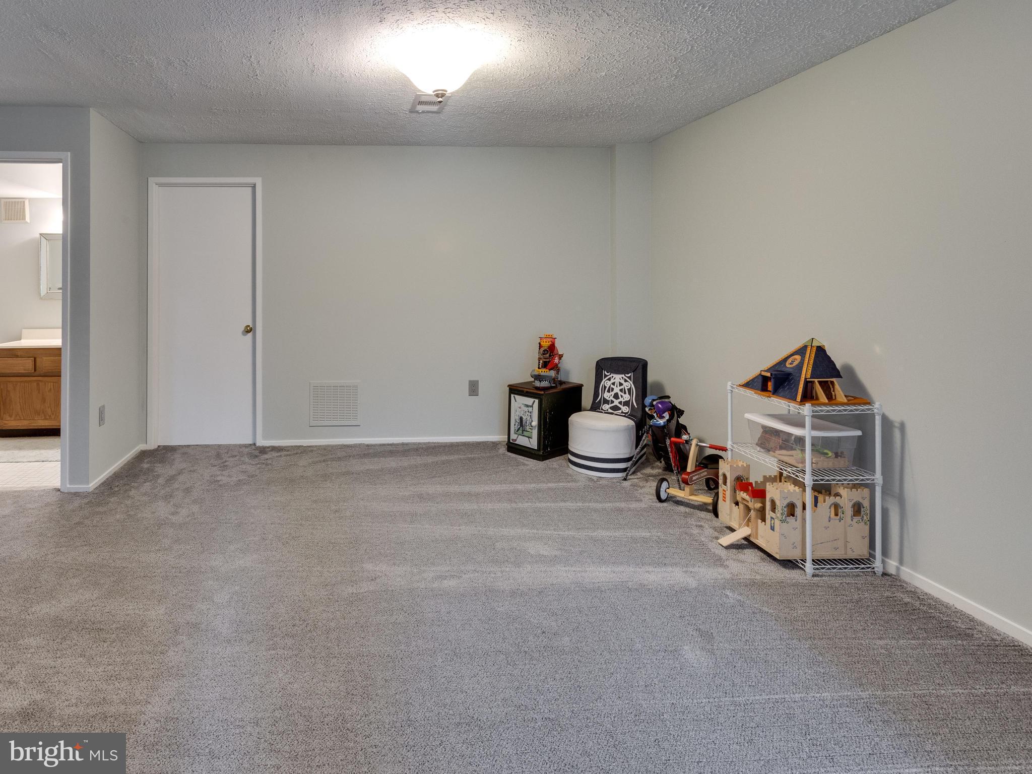 1663 Bachan Court Reston, VA 20190 - Photo 24 of 29 a view of a room with toys