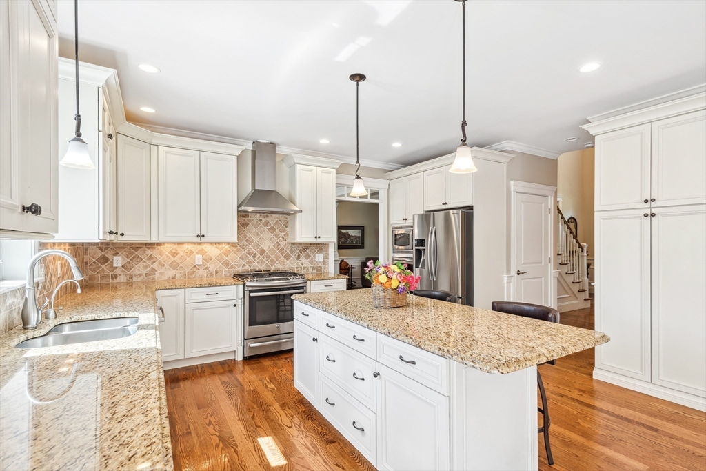 72 Dakin Road Sudbury, MA 01776 - Photo 8 of 27 Gallery Image 8