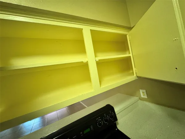 $1,250 | 2201 North Grand Boulevard, Unit 4, Pearland, TX 77581