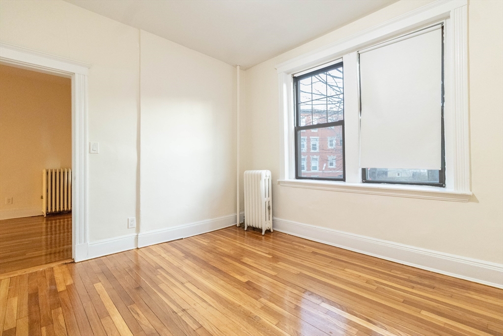 25 Mt Hood Road, Unit 2 Boston, MA 02135 - Photo 4 of 18