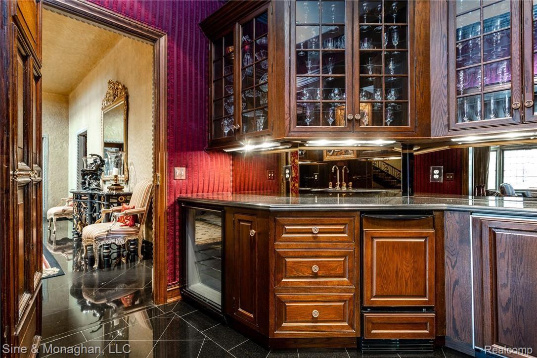 315 Washington Road Grosse Pointe, MI 48230 - Photo 33 of 99 315 Washington S145.jpg