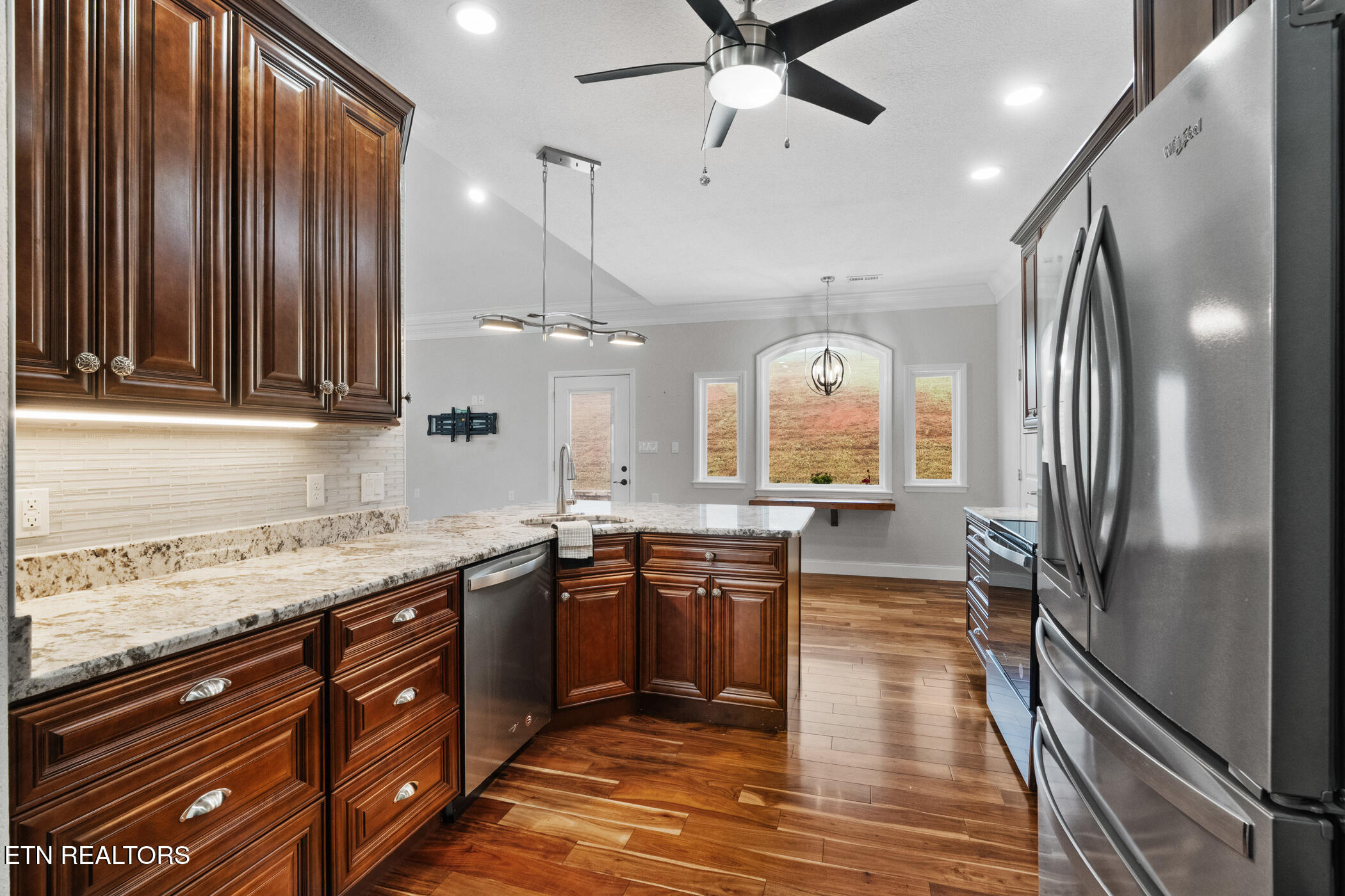 5728 Hickory Valley Road Heiskell, TN 37754 - Photo 12 of 60 Kitchen & Backyard views