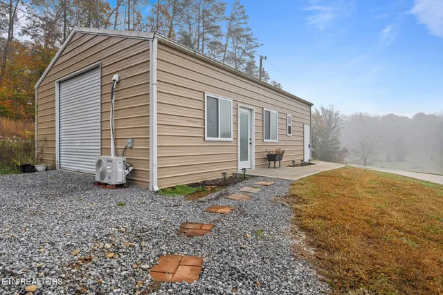 $650,000 | 5728 Hickory Valley Road, Heiskell, TN 37754