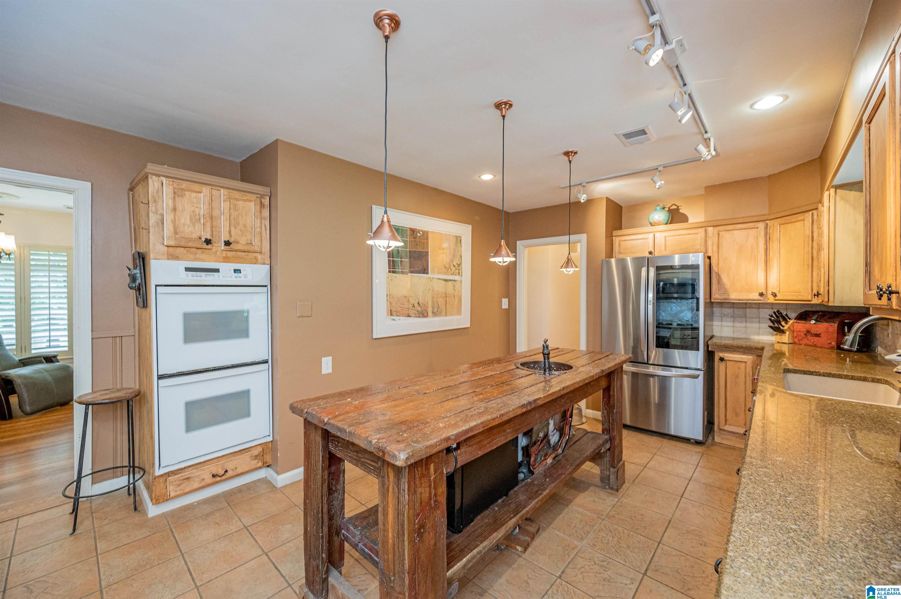 3516 Ridgedale Drive Birmingham, AL 35243 - Photo 12 of 46