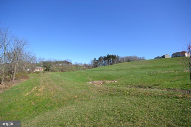 2503 Codorus Lane Spring Grove, PA 17362 - Photo 4 of 32