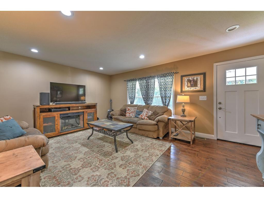 124 Skyline Road Jonesborough, TN 37659 - Photo 8 of 31 Photo 8