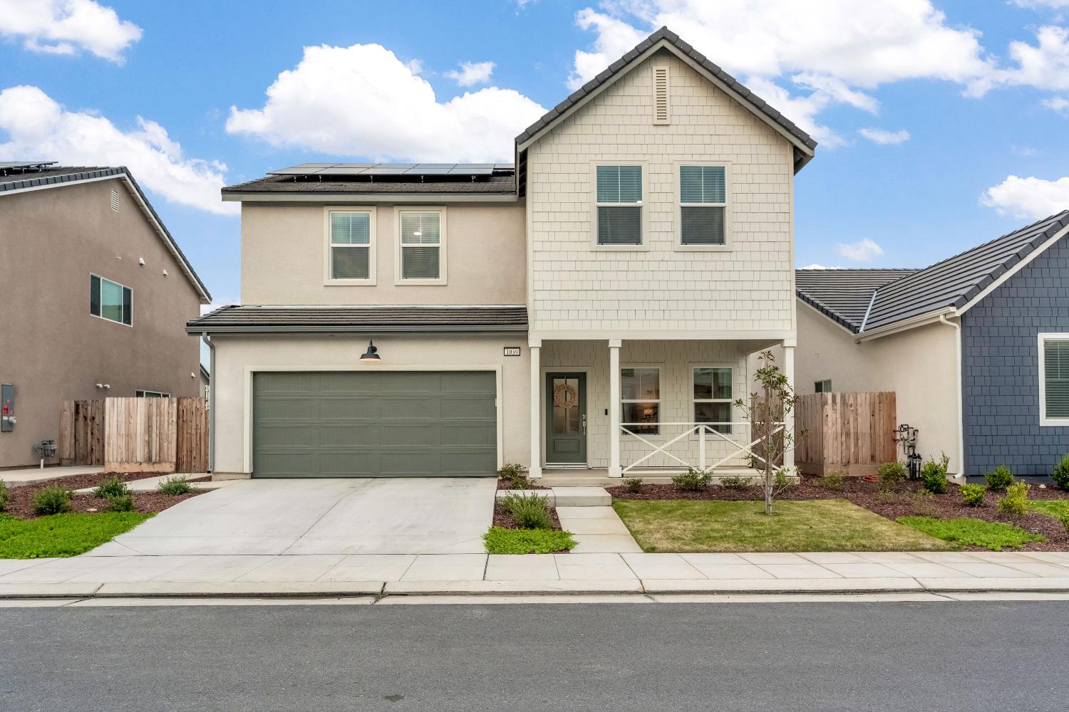1039 Compass Drive West Madera, CA 93636 - Photo 3 of 45