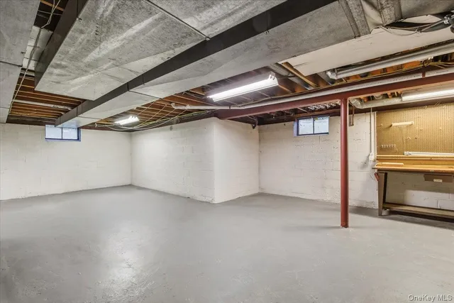 $1,395,000 | 71 Midchester Avenue, White Plains, NY 10606