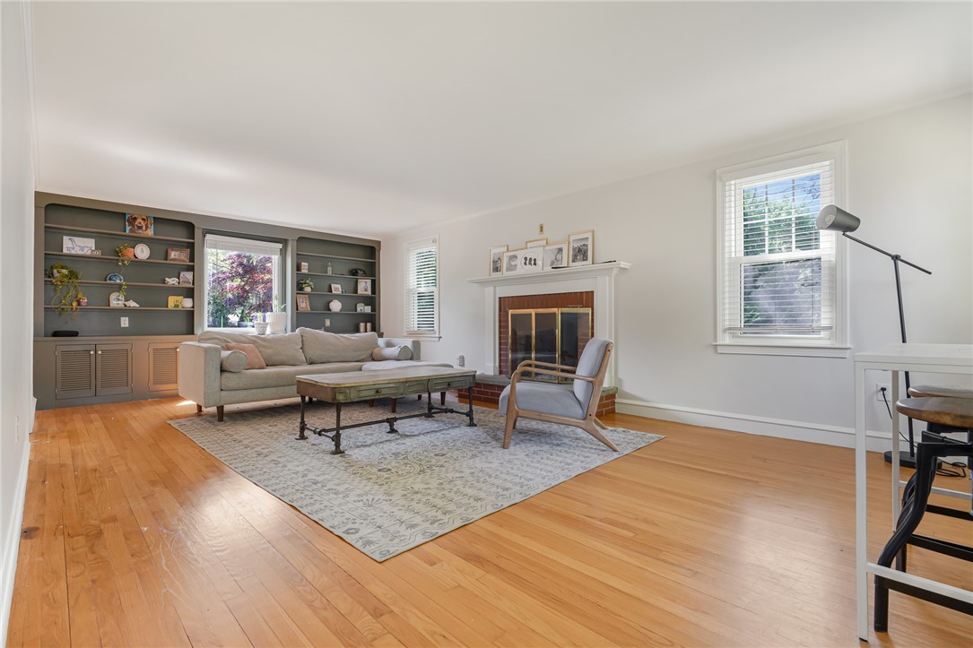 5 Indigo Road Barrington, RI 02806 - Photo 6 of 46