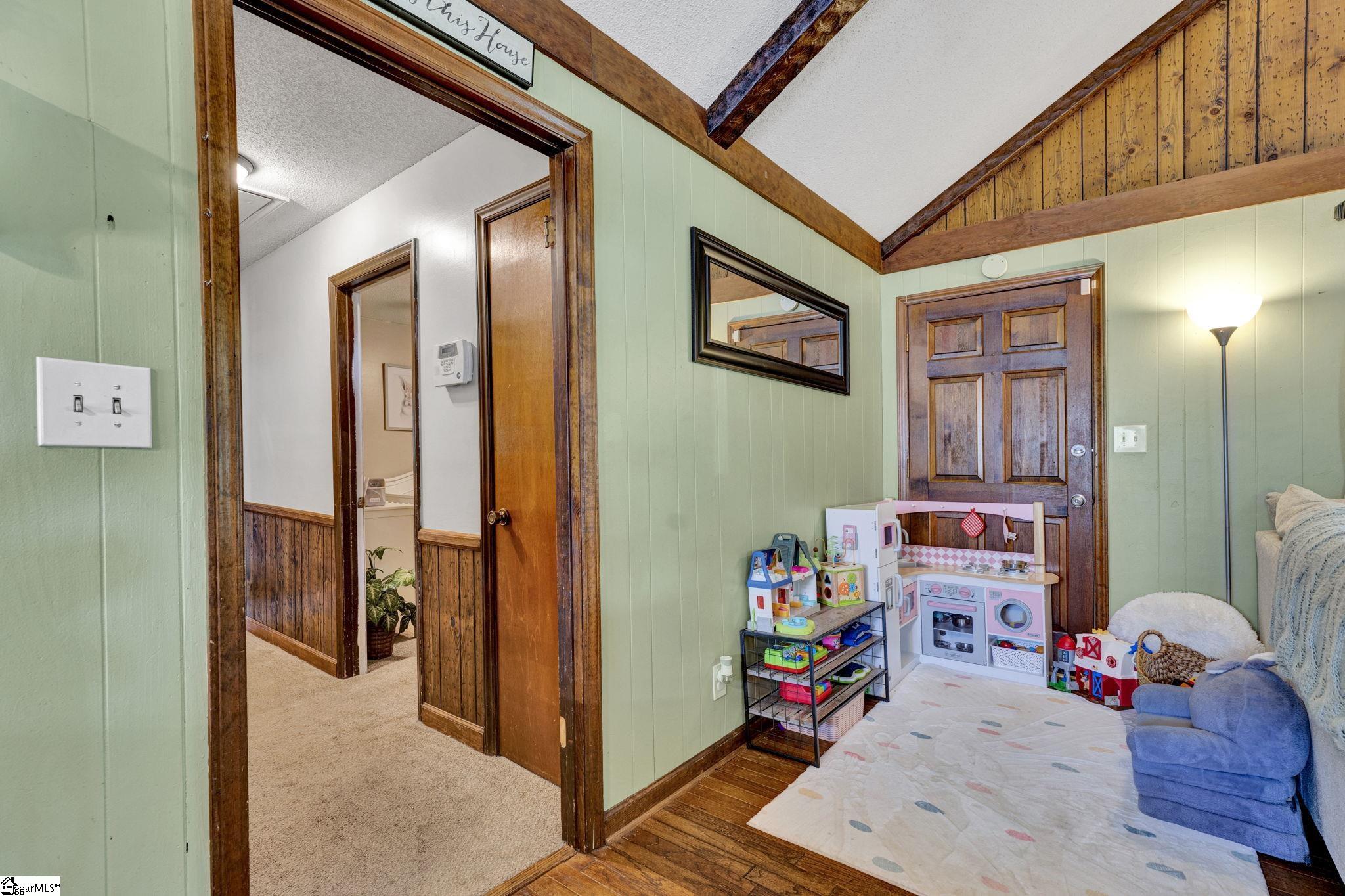 116 Maplewood Circle Greer, SC 29651 - Photo 8 of 29