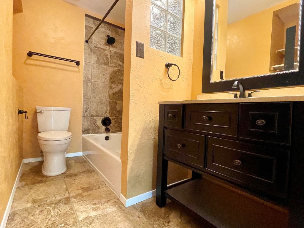 1721 Timber Ridge Drive Austin, TX 78741 - Photo 22 of 30