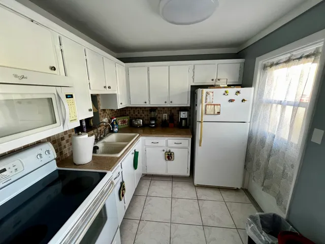 $1,600 | 2222 Northeast 1st Way, Unit 103, Boynton Beach, FL 33435