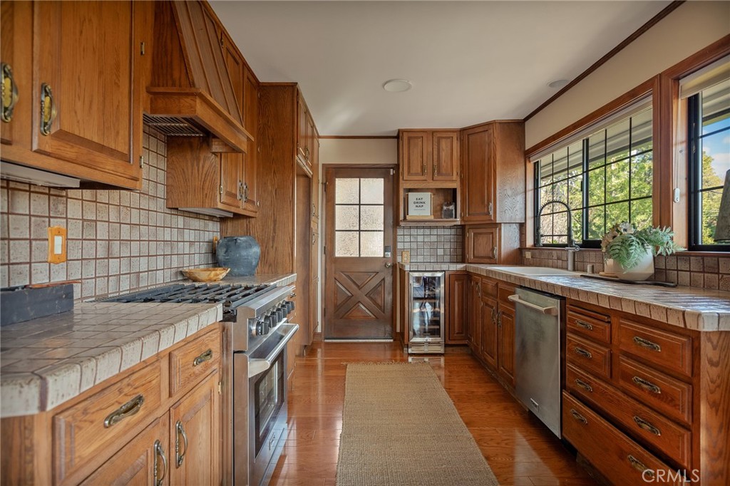 27538 West Shore Road Lake Arrowhead, CA 92352 - Photo 20 of 44