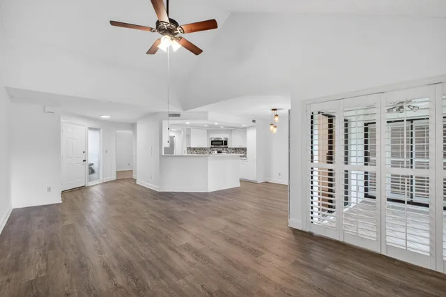 $469,000 | 102 Sea Oats Drive, Unit B, Juno Beach, FL 33408