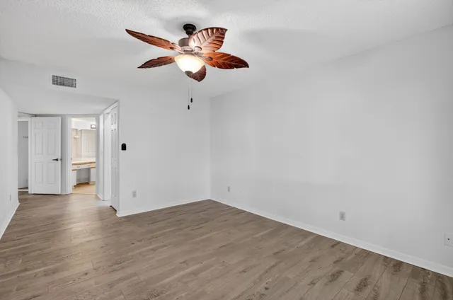 $469,000 | 102 Sea Oats Drive, Unit B, Juno Beach, FL 33408