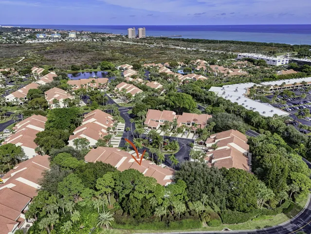 $469,000 | 102 Sea Oats Drive, Unit B, Juno Beach, FL 33408