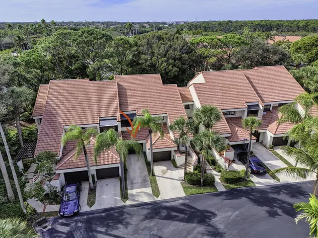 $469,000 | 102 Sea Oats Drive, Unit B, Juno Beach, FL 33408