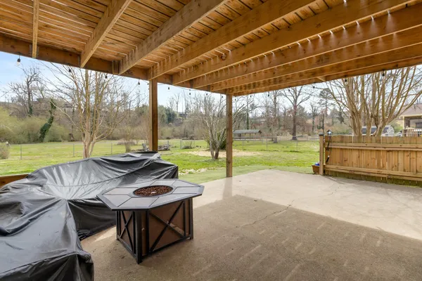 $415,000 | 2712 St Lawrence Road, Chattanooga, TN 37421