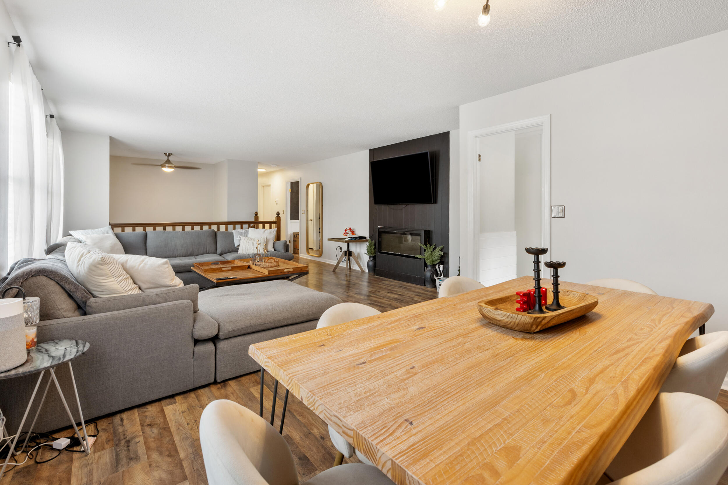 2712 St Lawrence Road Chattanooga, TN 37421 - Photo 9 of 50 Living/Dining