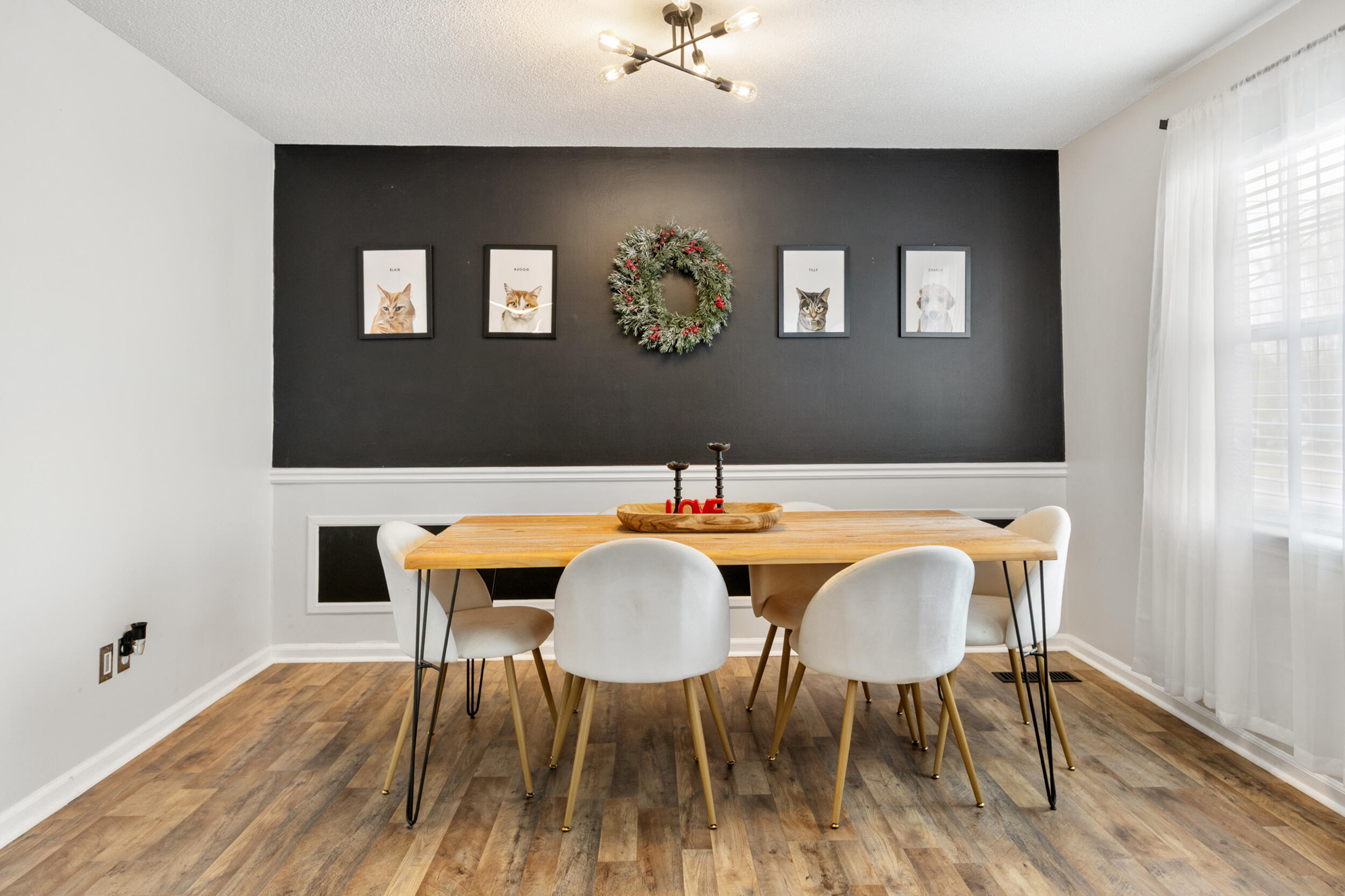 2712 St Lawrence Road Chattanooga, TN 37421 - Photo 10 of 50 Dining in Living Room