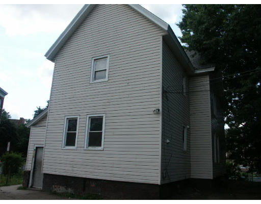 25-27 Armory Street Springfield, MA 01105 - Photo 2 of 6 Gallery Image 2