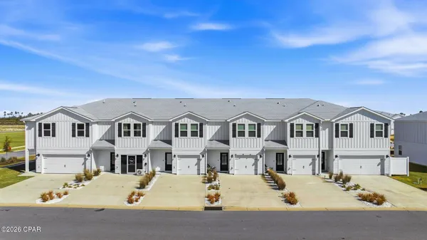 $294,900 | 215 Salt Creek Ln Port Street, Port St. Joe, FL 32456