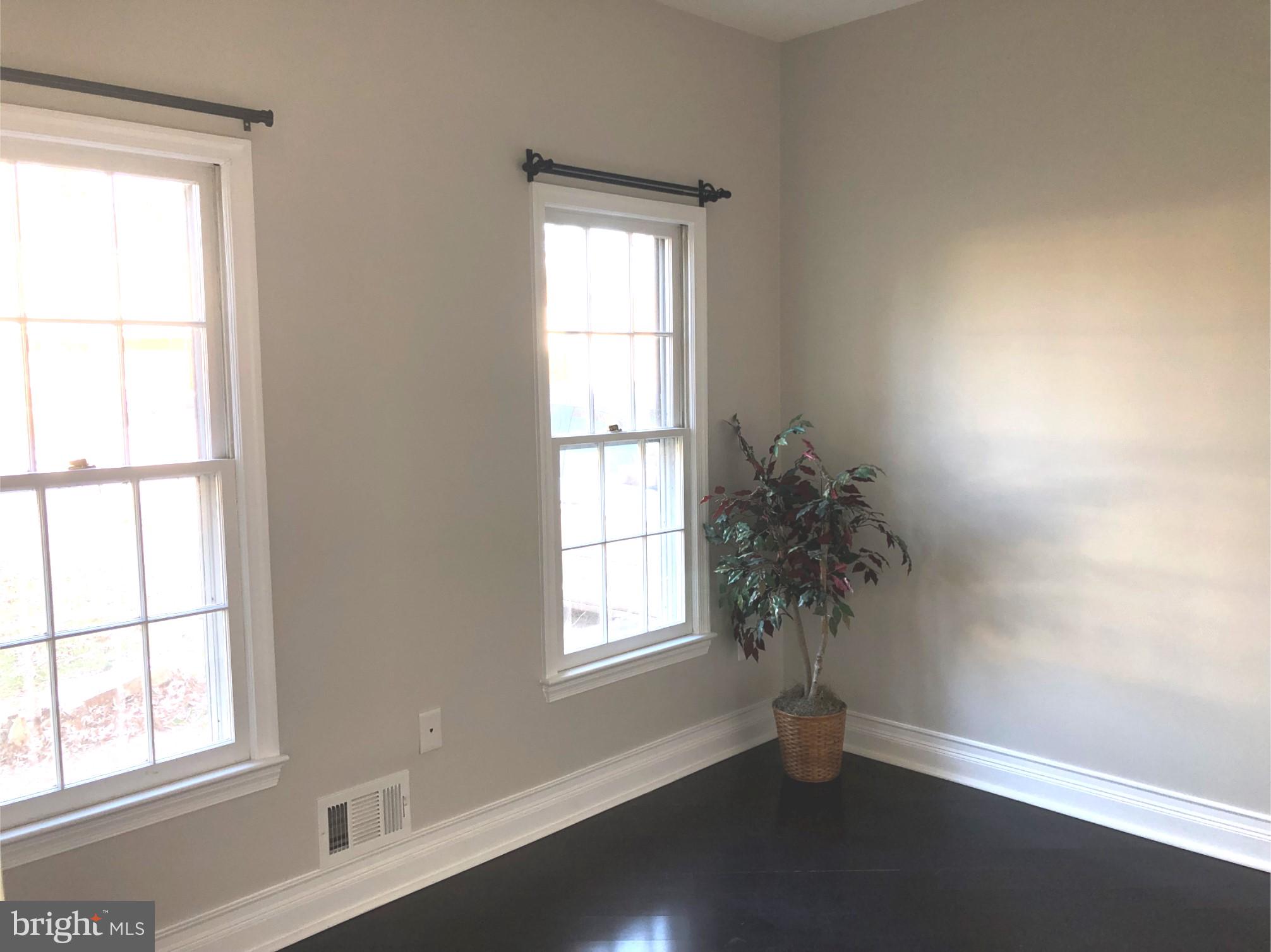 7911 Richfield Road Springfield, VA 22153 - Photo 19 of 40 5th Bedroom/Den on Main Level
