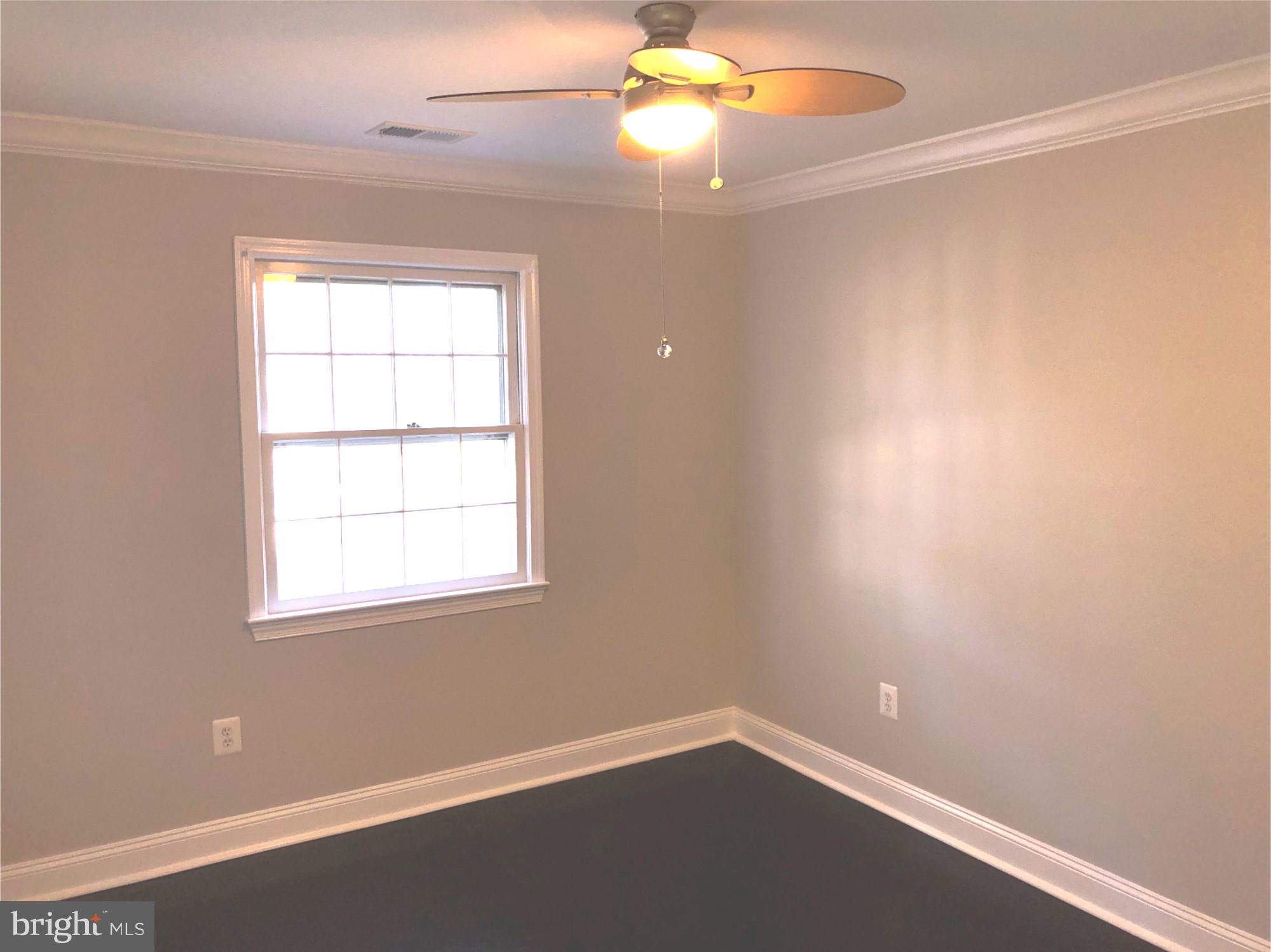 7911 Richfield Road Springfield, VA 22153 - Photo 27 of 40 Bedroom #2 with Ceiling Fan/Light