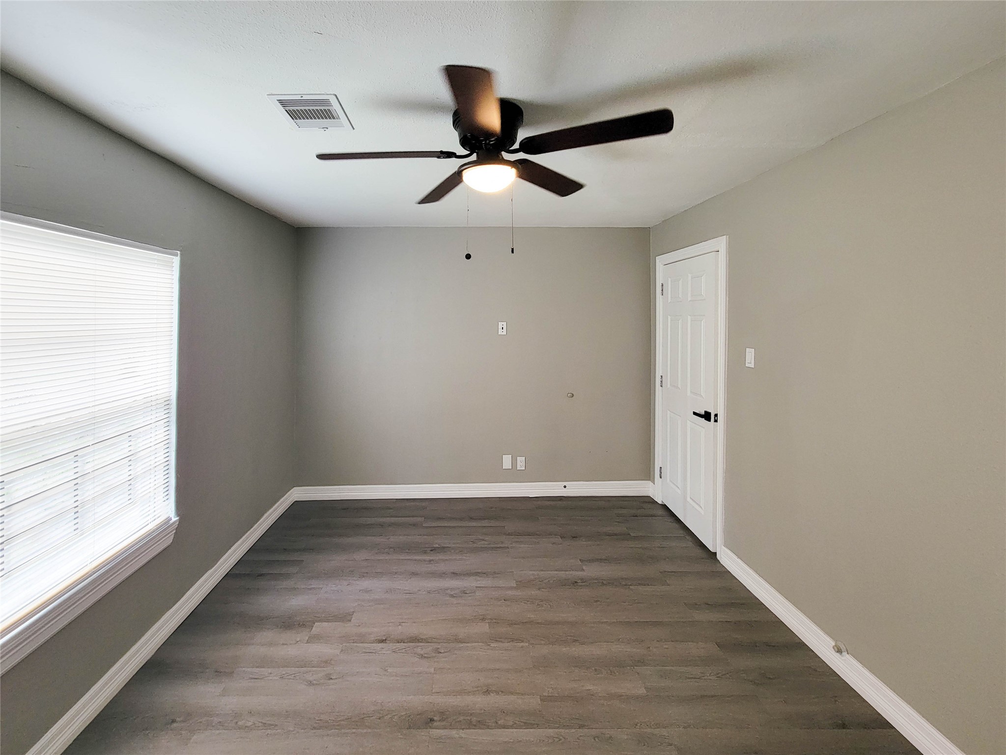 3911 Alice Street, Unit A Houston, TX 77021 - Photo 14 of 25 Gallery Image 14