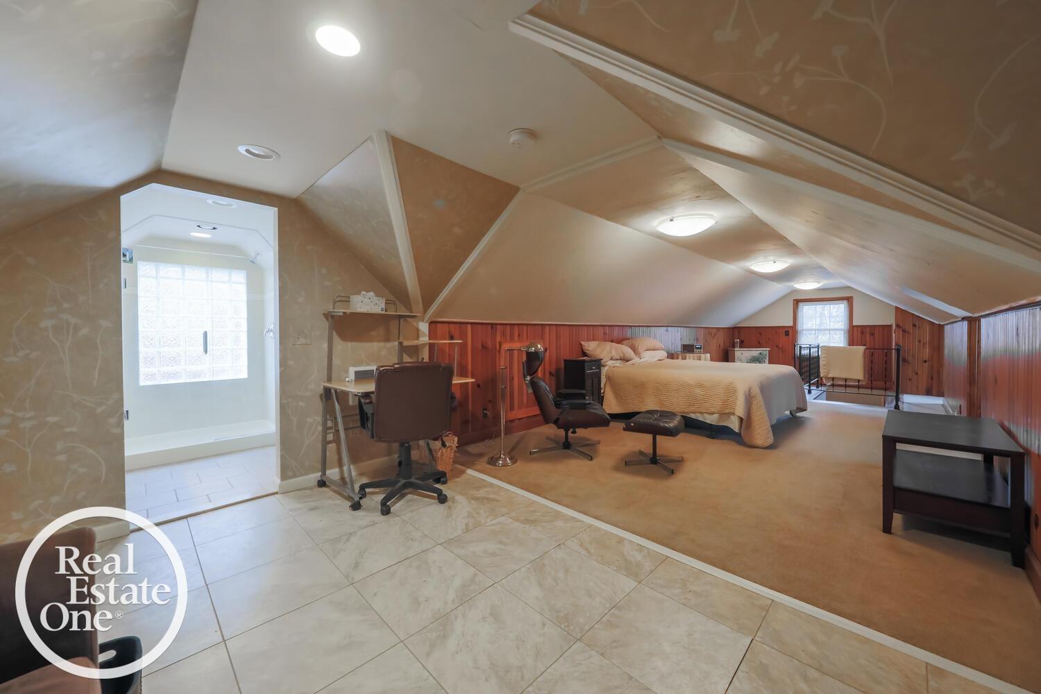 780 Lincoln Road Grosse Pointe, MI 48230 - Photo 16 of 25