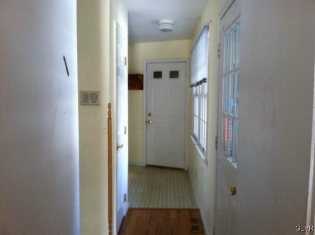 2695 Wassergass Road Hellertown, PA 18055 - Photo 12 of 27 Gallery Image 12